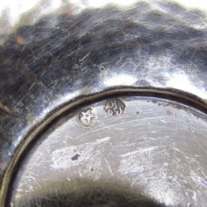 Conjunto de Salpimenteros, Palillero, Violetero y Mechero con sus bandejas. Plata de Ley, España, siglo XX.