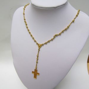 Rosario realizado en Oro de 18k. 19,90 gr.