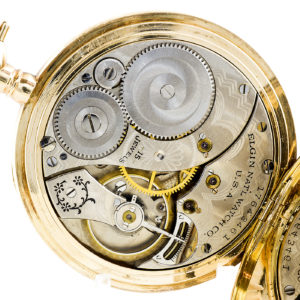 Elgin National Watch Company. Reloj de bolsillo, lepine y remontoir. Ca. 1912. Oro 14k.