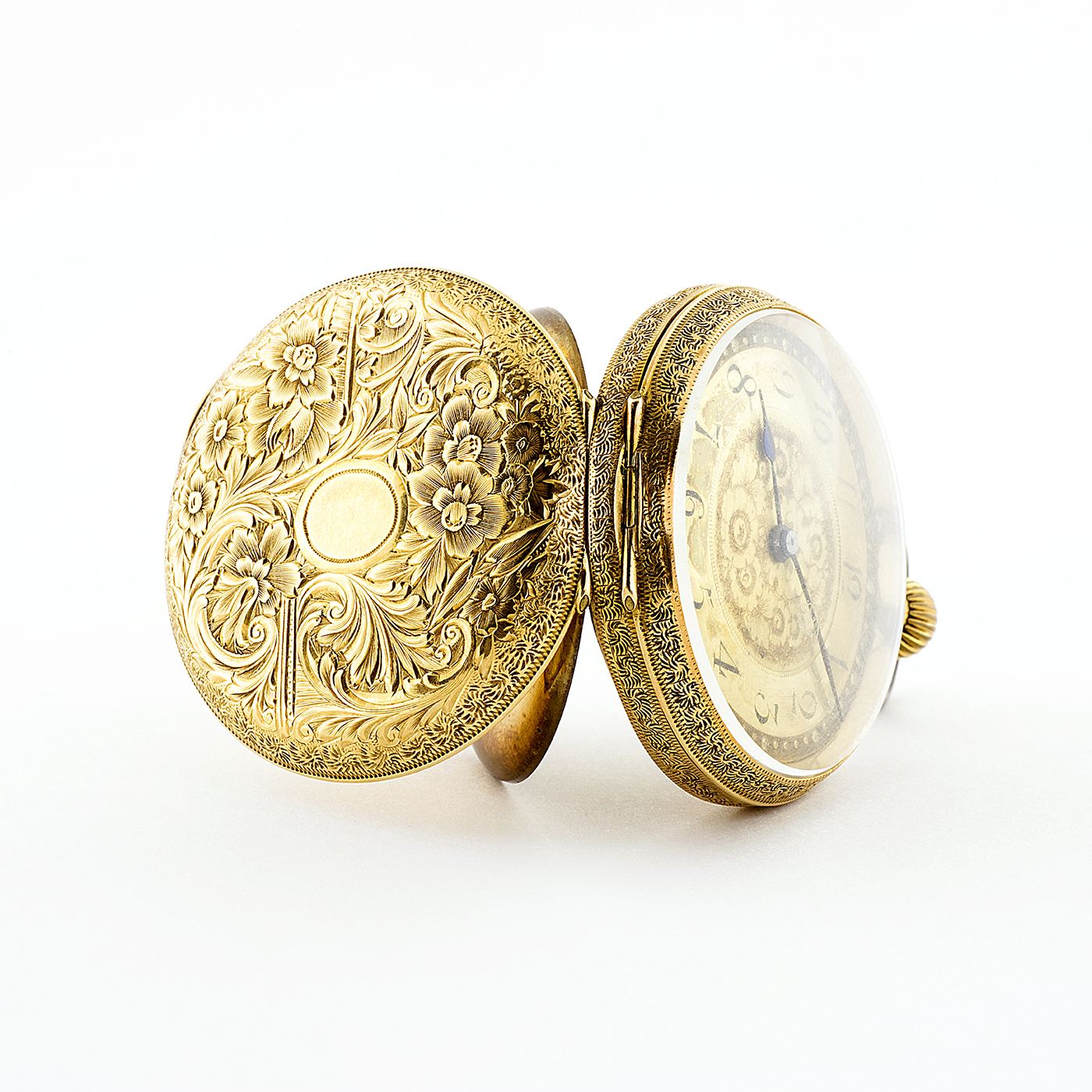 Fabricante Suizo. Reloj de colgar, Lepine y Remontoir. Oro 18k. Ca. 1880 Fabricante Suizo. Reloj de colgar, Lepine y Remontoir. Oro 18k. Ca. 1880