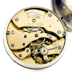Longines. Reloj de bolsillo, lepine y remontoir. Año 1918.