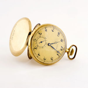 Longines. Reloj de bolsillo, lepine y remontoir. Oro 14k. Ca. 1922