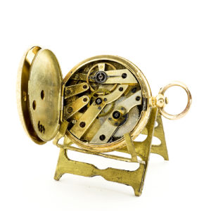 Reloj suizo de colgar para señora, lepine. Ca. Oro 18k.
