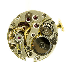 Vulcain (Locle, Suiza). Reloj Miniatura de Bolsillo-Colgar, con broche, lepine y remontoir. Ca. 1900. Oro 18k.