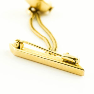 Vulcain (Locle, Suiza). Reloj Miniatura de Bolsillo-Colgar, con broche, lepine y remontoir. Ca. 1900. Oro 18k.