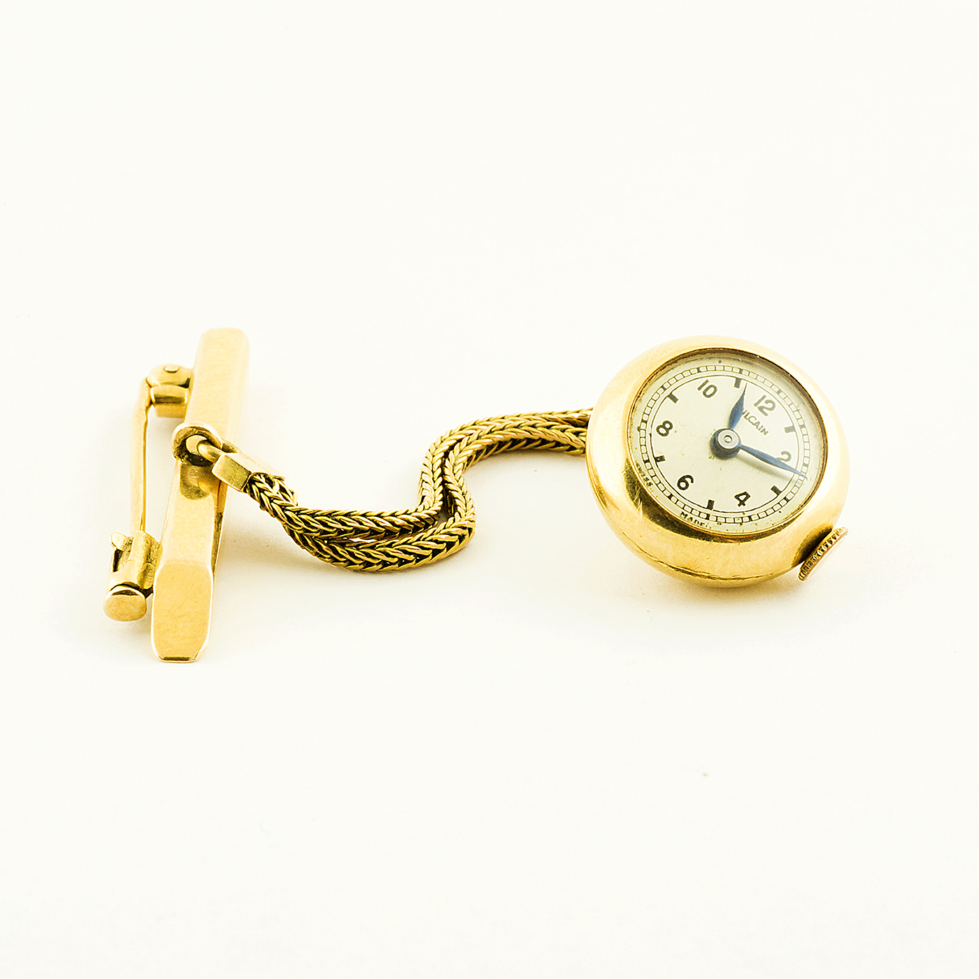 Vulcain (Locle, Suiza). Reloj Miniatura de Bolsillo-Colgar, con broche, lepine y remontoir. Ca. 1900. Oro 18k.