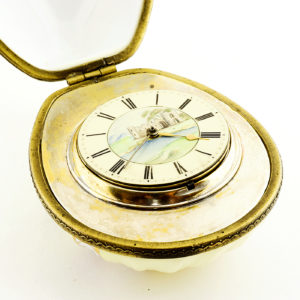 William Wood, Liverpool - reloj de bolsillo - sobremesa. Siglo XIX.
