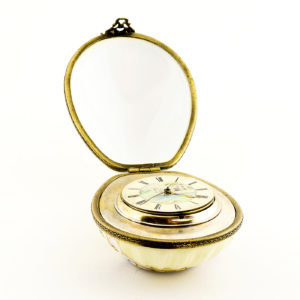 William Wood, Liverpool - reloj de bolsillo - sobremesa. Siglo XIX.