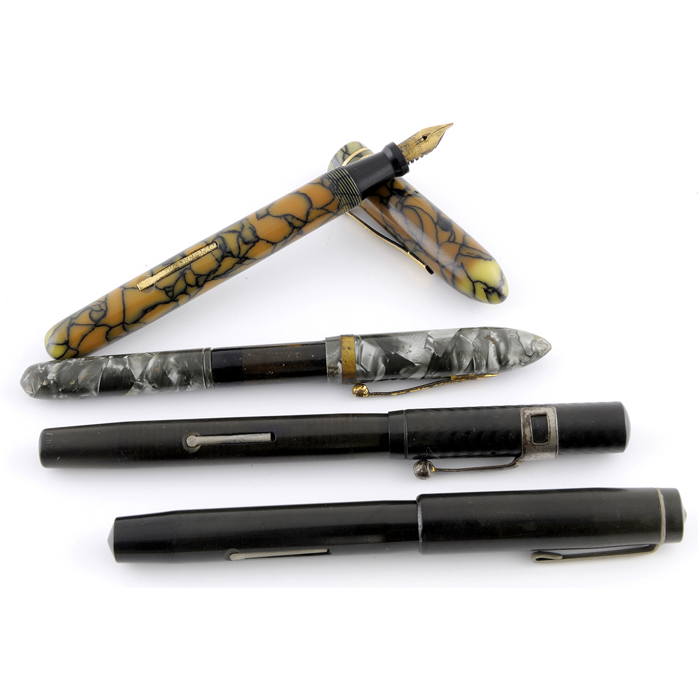 Conjunto de 12 plumas estilográficas antiguas. Marcas, RITZIE, NATIONAL, BLACKBIRD , PENPLAS, WATERMEN , PLATIGNUM , WEAREAVER, PLYMOUTH y DURIUM Conjunto de 12 plumas estilográficas antiguas. Marcas, RITZIE, NATIONAL, BLACKBIRD , PENPLAS, WATERMEN , PLATIGNUM , WEAREAVER, PLYMOUTH y DURIUM