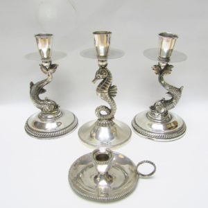 Conjunto de cuatro Candeleros en Plata de Ley. España, siglo XX.