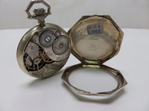 Elgin. Reloj de bolsillo de caballero, lepine y remontoir. Usa, 1923. Oro blanco 14k.