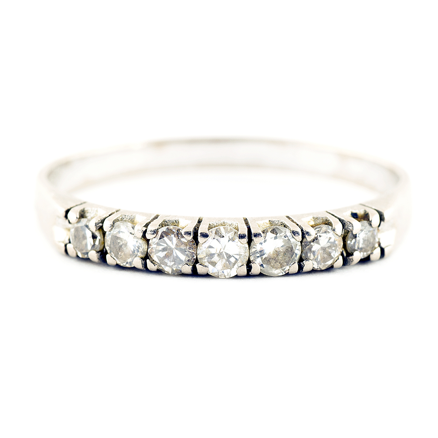 Heptillo en Oro Blanco de 18k, con Diamantes talla Brillante de 0,30 ct. total. (H-I/SI1-SI2). 1,50 gr. Heptillo en Oro Blanco de 18k, con Diamantes talla Brillante de 0,30 ct. total. (H-I/SI1-SI2). 1,50 gr.