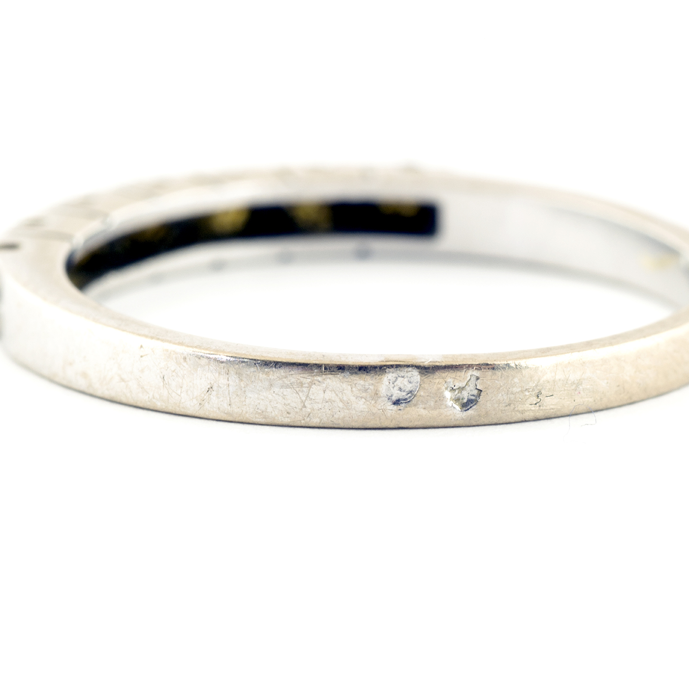Heptillo en Platino, con Diamantes talla Brillante de 0,35 ct. total. (H-I/VS1-VS2). 2,20 gr. Heptillo en Platino, con Diamantes talla Brillante de 0,35 ct. total. (H-I/VS1-VS2). 2,20 gr.
