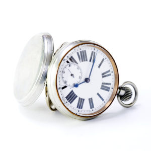 Reloj de Bolsillo, lepine y remontoir, gran tamaño. Suiza, ca. 1900