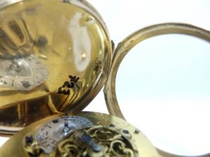 Sauvigny (París). Reloj de Bolsillo, Verge Fusee. Circa, 1840. Oro 18k.
