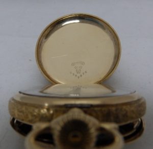 Waltham. Reloj de bolsillo para caballero, saboneta. Circa, 1914. Oro 14k.