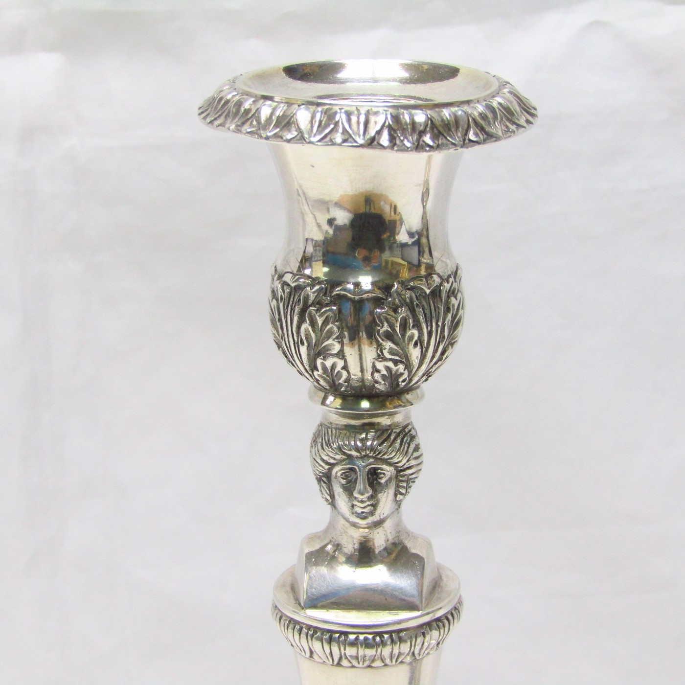 Candeleros neoclásicos en Plata de Ley. España, 1853. Candeleros neoclásicos en Plata de Ley. España, 1853.