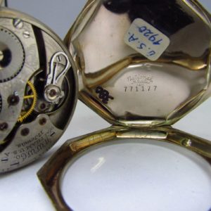 Waltham, USA. Reloj de Bolsillo, lepine y remontoir. caja octogonal. Ca. 1920.Oro blanco 14k.