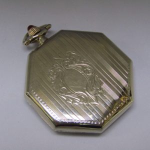 Waltham, USA. Reloj de Bolsillo, lepine y remontoir. caja octogonal. Ca. 1920.Oro blanco 14k.