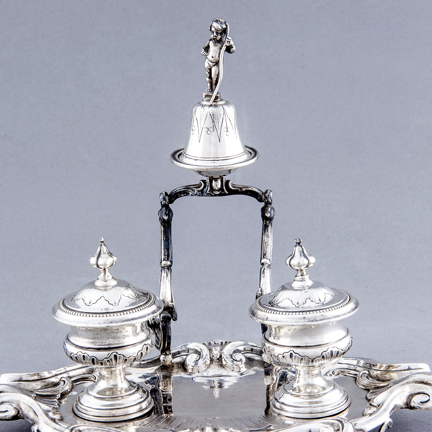 Escribanía en Plata de Ley. Francia, siglo XIX. Escribanía en Plata de Ley. Francia, siglo XIX.