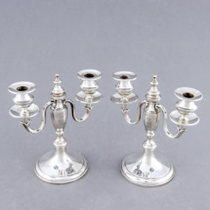 DURAN. Pareja de candelabros de dos luces. España, 20th.