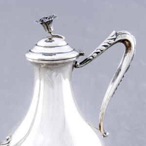 Juego de Café y Té en plata de Ley. UCCI. España, siglo XX