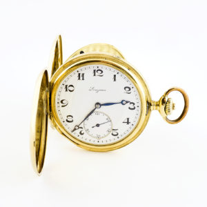 Longines. Reloj de Bolsillo saboneta y remontoir. Año, 1926. Oro 18k.
