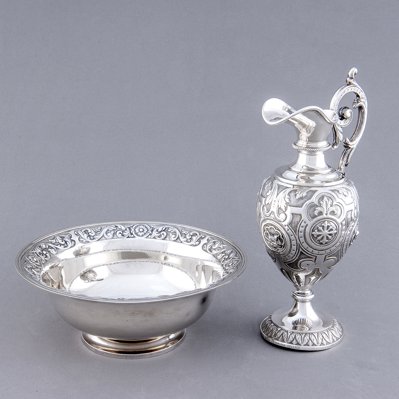 Mariano Cejalvo. Juego de Oratorio en Plata. España, 1894-1895. Mariano Cejalvo. Juego de Oratorio en Plata. España, 1894-1895.