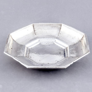MATILDE ESPUÑES. Fuente Octogonal en Plata. España, siglo XX.
