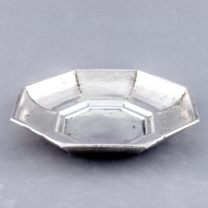 MATILDE ESPUÑES. Fuente Octogonal en Plata. España, siglo XX.