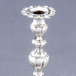 Pareja de Candeleros en Plata de Ley. España, siglo XIX.