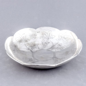 PASGORCY. Centro de mesa o Plato Circular en Plata de Ley. España, 20th. 321 gr.