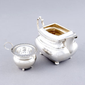 PASGORCY. Juego de Café y Té Estilo Inglés, en Plata. España, siglo XX.