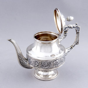 PÉREZ HNOS. Juego de Café y Té en plata. España, 20th.