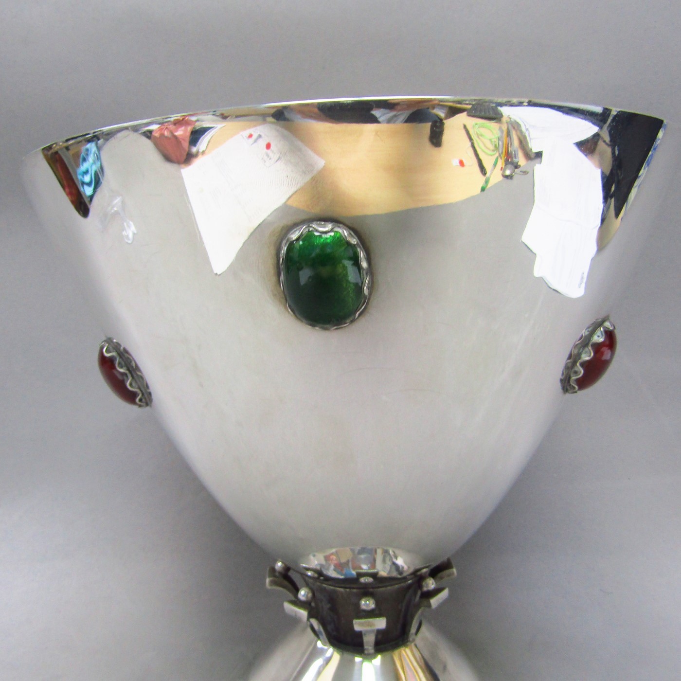 BAGUÉS. Centro de Mesa en Plata. España, s. XX. BAGUÉS. Centro de Mesa en Plata. España, s. XX.