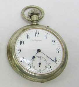 Colección con 1 Reloj, 2 Cronómetros y 2 Podómetros de Bolsillo.