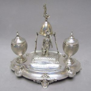 Escribanía en Plata de Ley. Francia, siglo XIX.