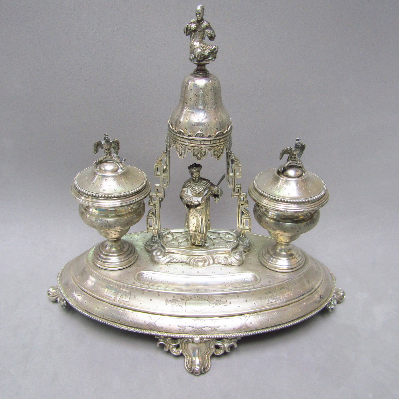 Escribanía en Plata de Ley. Francia, siglo XIX. Escribanía en Plata de Ley. Francia, siglo XIX.