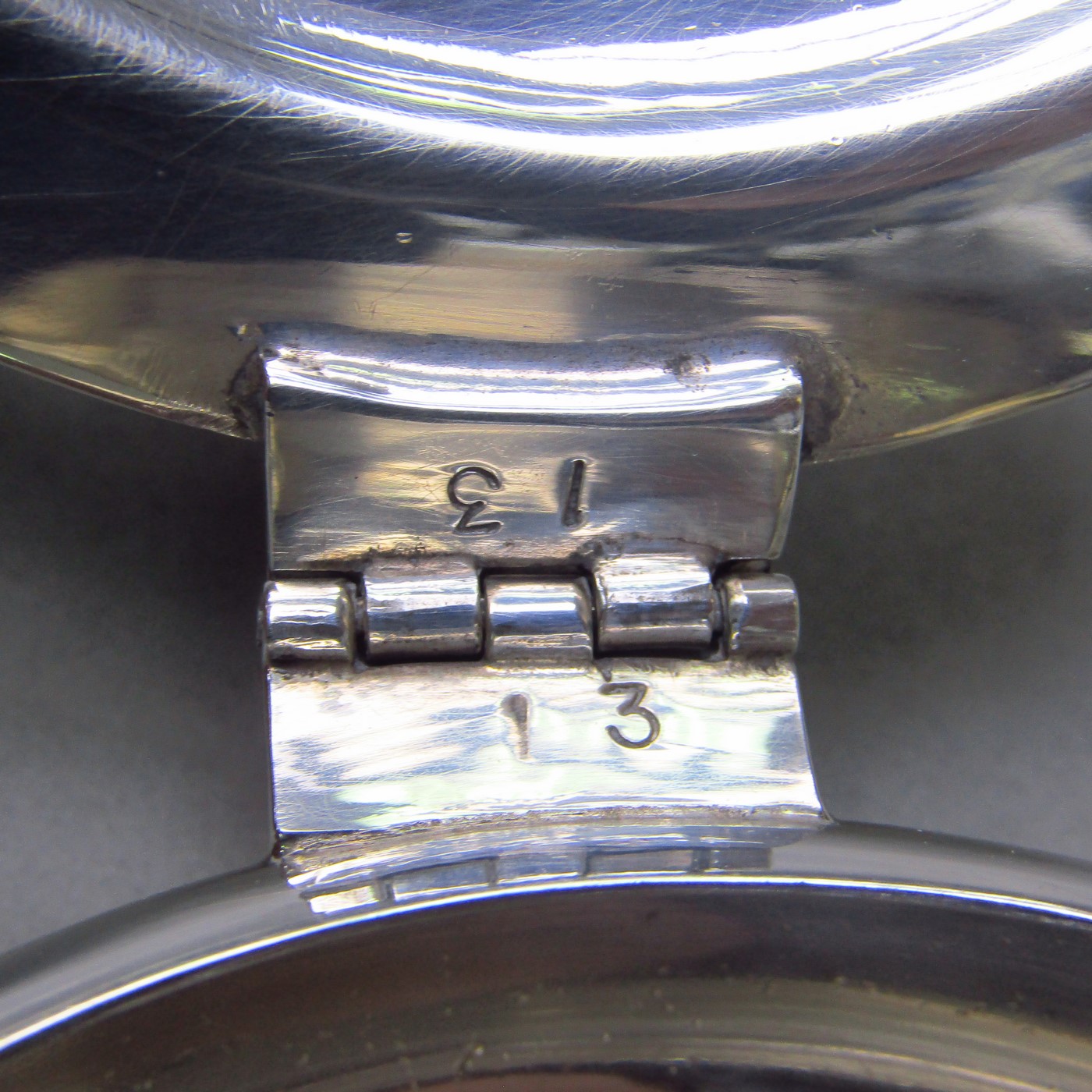 JLR. Chofeta realizada en Plata de Ley. Sudamérica, siglo XX. JLR. Chofeta realizada en Plata de Ley. Sudamérica, siglo XX.