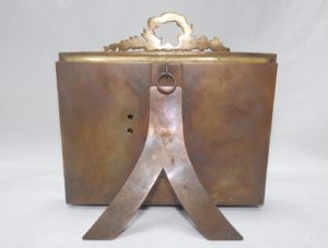 Reloj de Sobremesa-Colgar, integrado en óleo sobre placa de cobre. Manufactura Austriaca. Siglo XIX