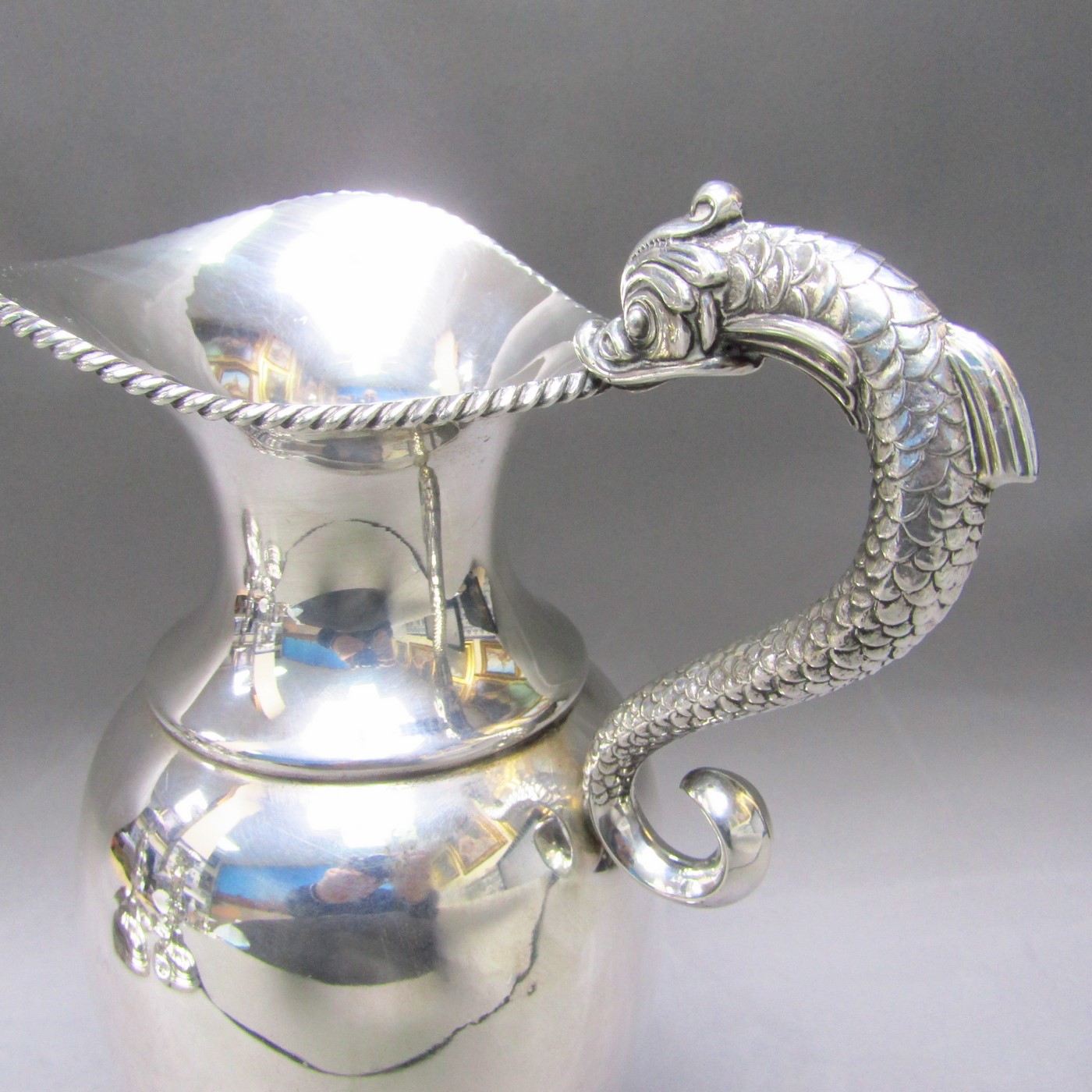 PALLE. Jarra en Plata de Ley. España, siglo XX. PALLE. Jarra en Plata de Ley. España, siglo XX.