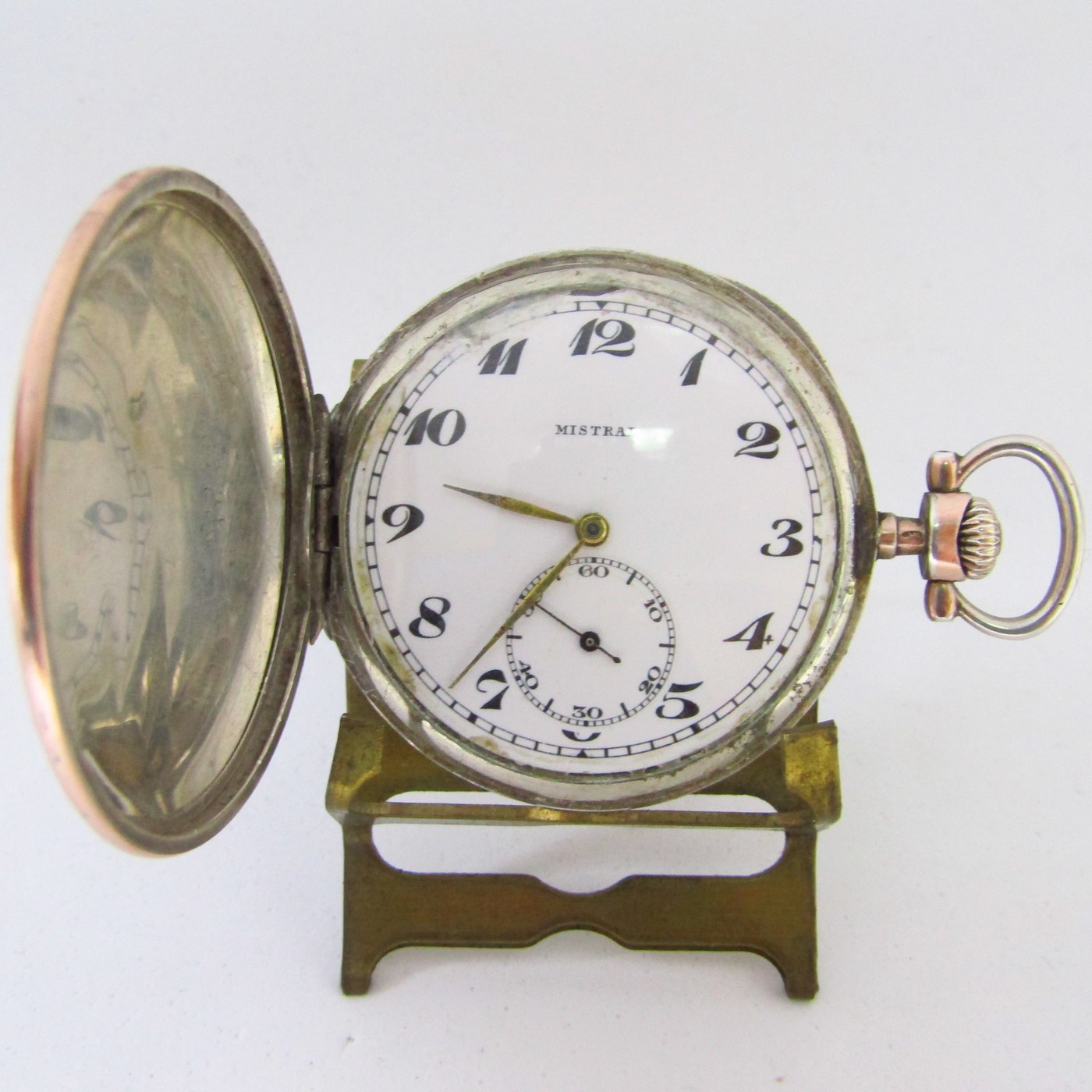 MOVADO - MISTRAL. Reloj de bolsillo, saboneta y remontoir. Plata. Suiza, ca. 1920.