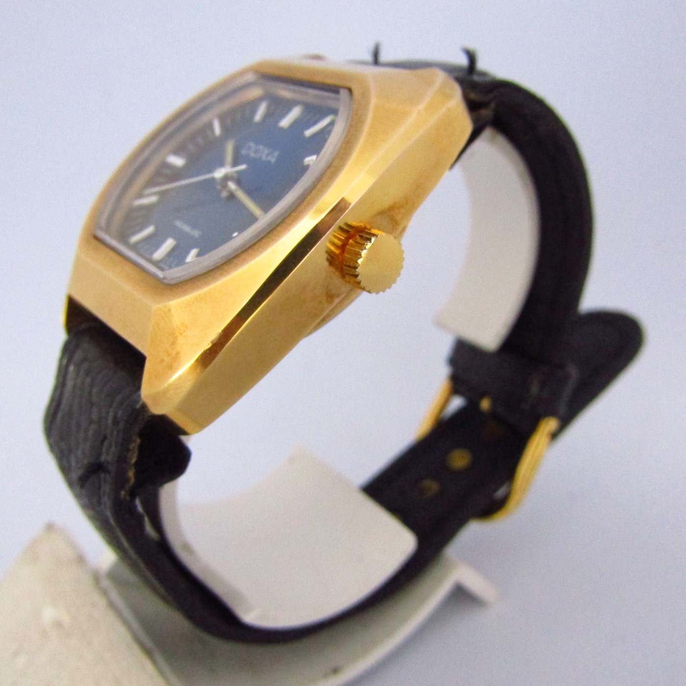 DOXA INCABLOC. Reloj de pulsera para caballero. Suiza, ca. 1970