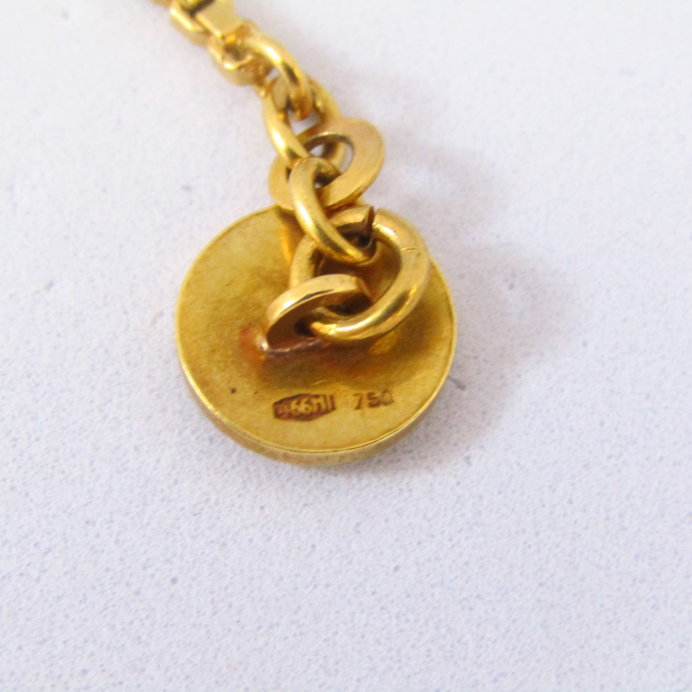Leontina antigua. Terminal cadena para reloj de bolsillo. Oro 18k. 10,78 gr. Leontina antigua. Terminal cadena para reloj de bolsillo. Oro 18k. 10,78 gr.