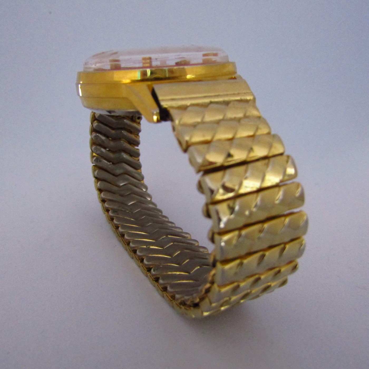MERCURY LIFETIME MAINSPRING. Reloj de pulsera para caballero, Suiza, ca. 1980. MERCURY LIFETIME MAINSPRING. Reloj de pulsera para caballero, Suiza, ca. 1980.