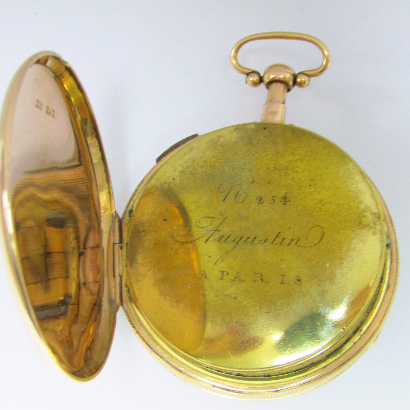 Reloj francés de Bolsillo para caballero, lepine, repetición horas y cuartos. Oro 18k. Ca. 1800. Reloj francés de Bolsillo para caballero, lepine, repetición horas y cuartos. Oro 18k. Ca. 1800.