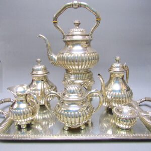 Juego de Café en plata. España. Siglo XX.