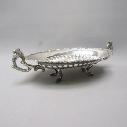 Oval Table Center in Sterling Silver. Spain, 20th century.
