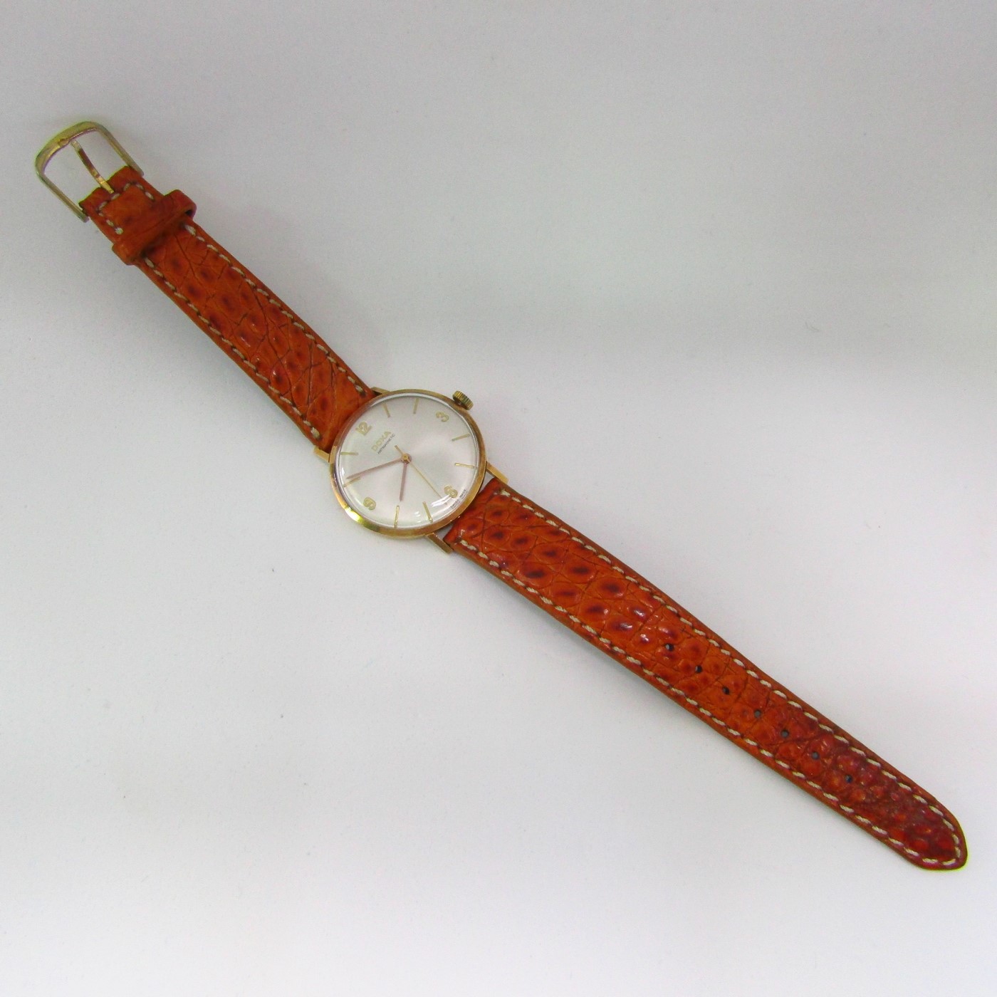 DOXA. Reloj de pulsera para caballero. Oro 14k. Suiza, ca.1950 DOXA. Reloj de pulsera para caballero. Oro 14k. Suiza, ca.1950