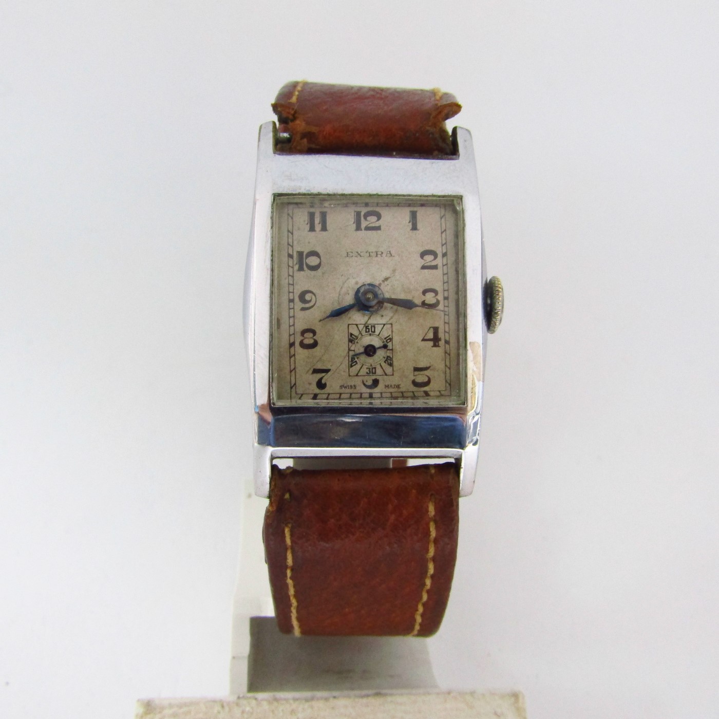 EXTRA. Reloj de pulsera para caballero. Acero. Suiza, ca. 1970 EXTRA. Reloj de pulsera para caballero. Acero. Suiza, ca. 1970